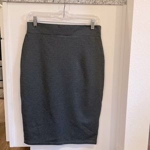 Stretch fabric pencil skirt by Urban Coco